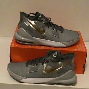 NIKE AIR MAX IMPACT 2